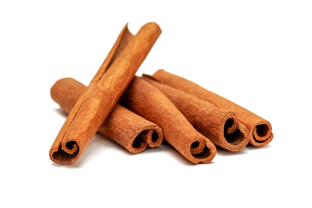 Pujahaat Cinnamon Bark Essential Oil | Immune Support With Dalchini Oil | Therapeutic Grade Cinnamon Oil | 100% Pure & Natural For Hair Growth | Aromatherapy | Strengthening of Hair | Vegan & Cruelty free - 15 ml