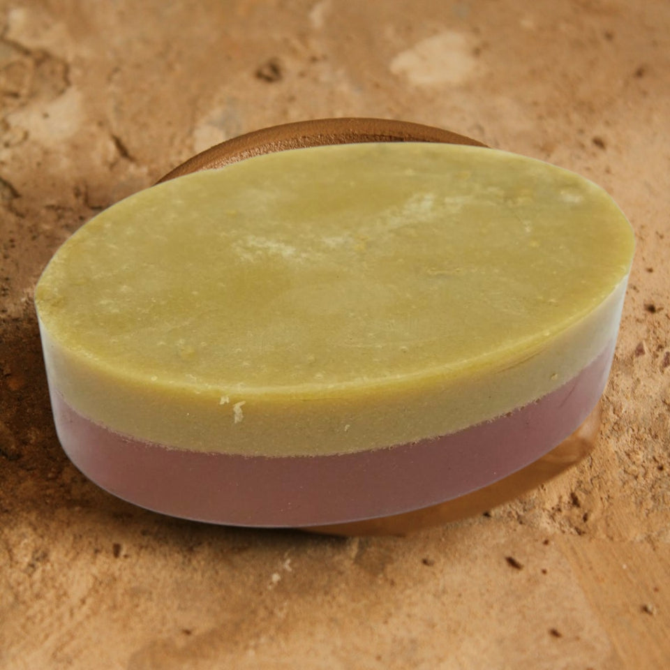 Kunjika Jadibooti Multani mitti and Kesar Double layer Soap | Handmade Natural Bath Bar with Aloe Vera, Vitamin E and Tea tree Essential oil