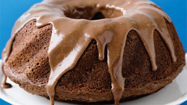 Trust Microwave Cake Maker - Make Cake in 9 Minutes - halfrate.in