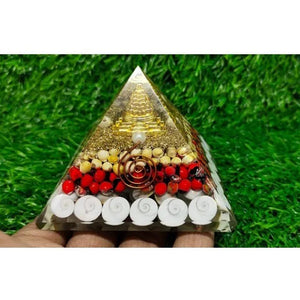 Gomti Chakra Shree Yantra Pyramid with with Red & White Chirmi Seeds for Wealth, Prosperity, Success