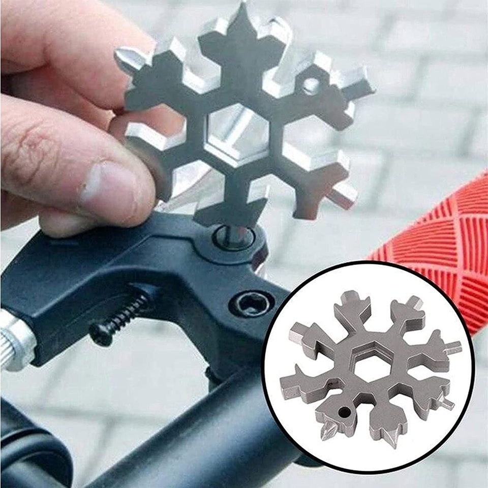 4 Pezzi Multiutensile A Forma Di Fiocco Di Neve In Acciaio Inox - Portachiavi Con Apribottiglie E Cacciavite - Gadget Da Campeggio E Regalo Uomo