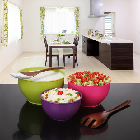 Set Of 3 Microwave safe Jumbo size Mixing Bowls with Lids - 3200 ml, 2300 ml, 1300 ml